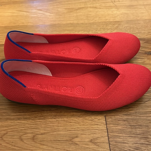 ROTHY’S- The Flat. Size 7. Red. Brand New Condition. - Picture 2 of 16